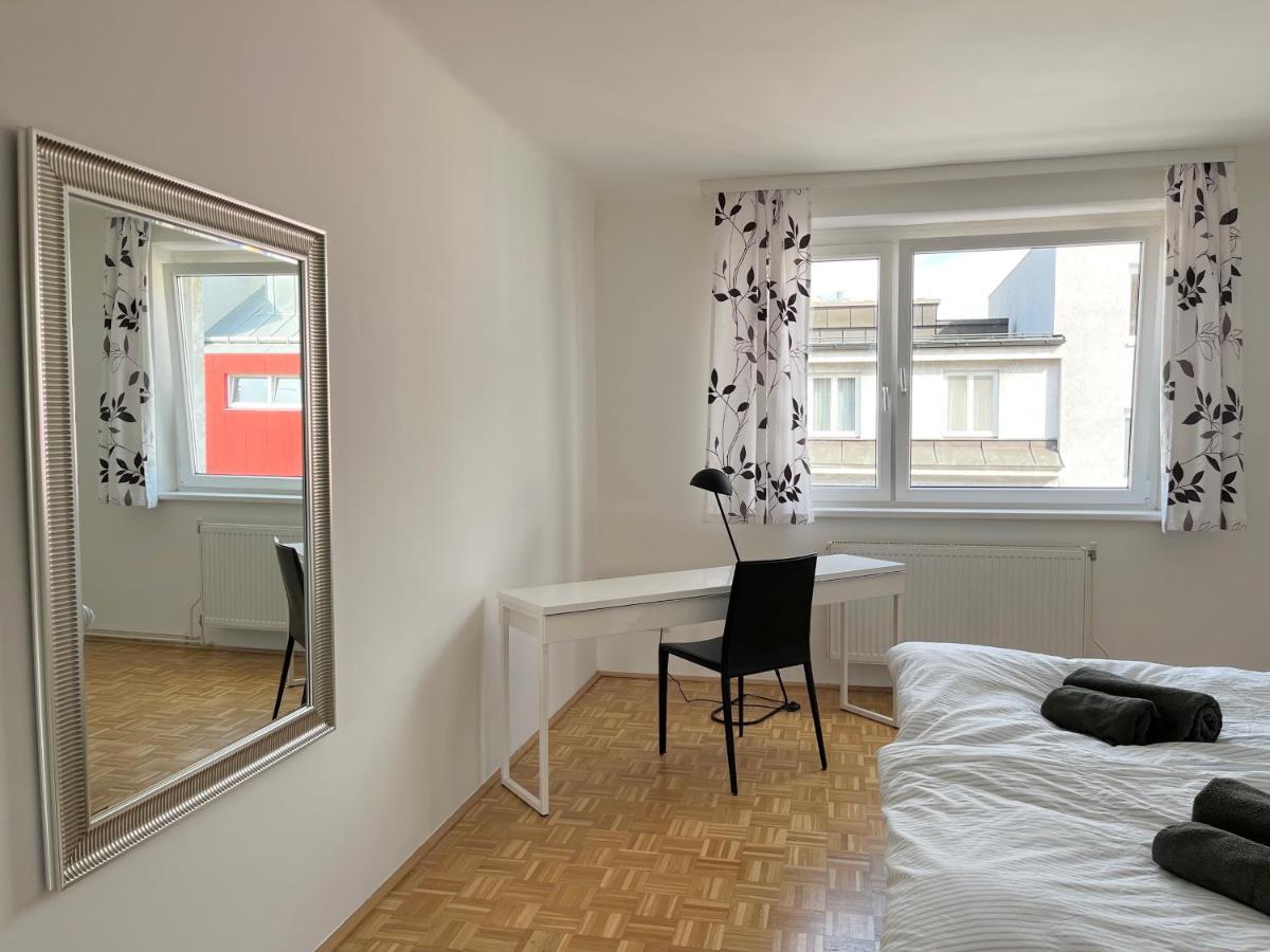 Vienna Central Retro 10 Appartement Buitenkant foto