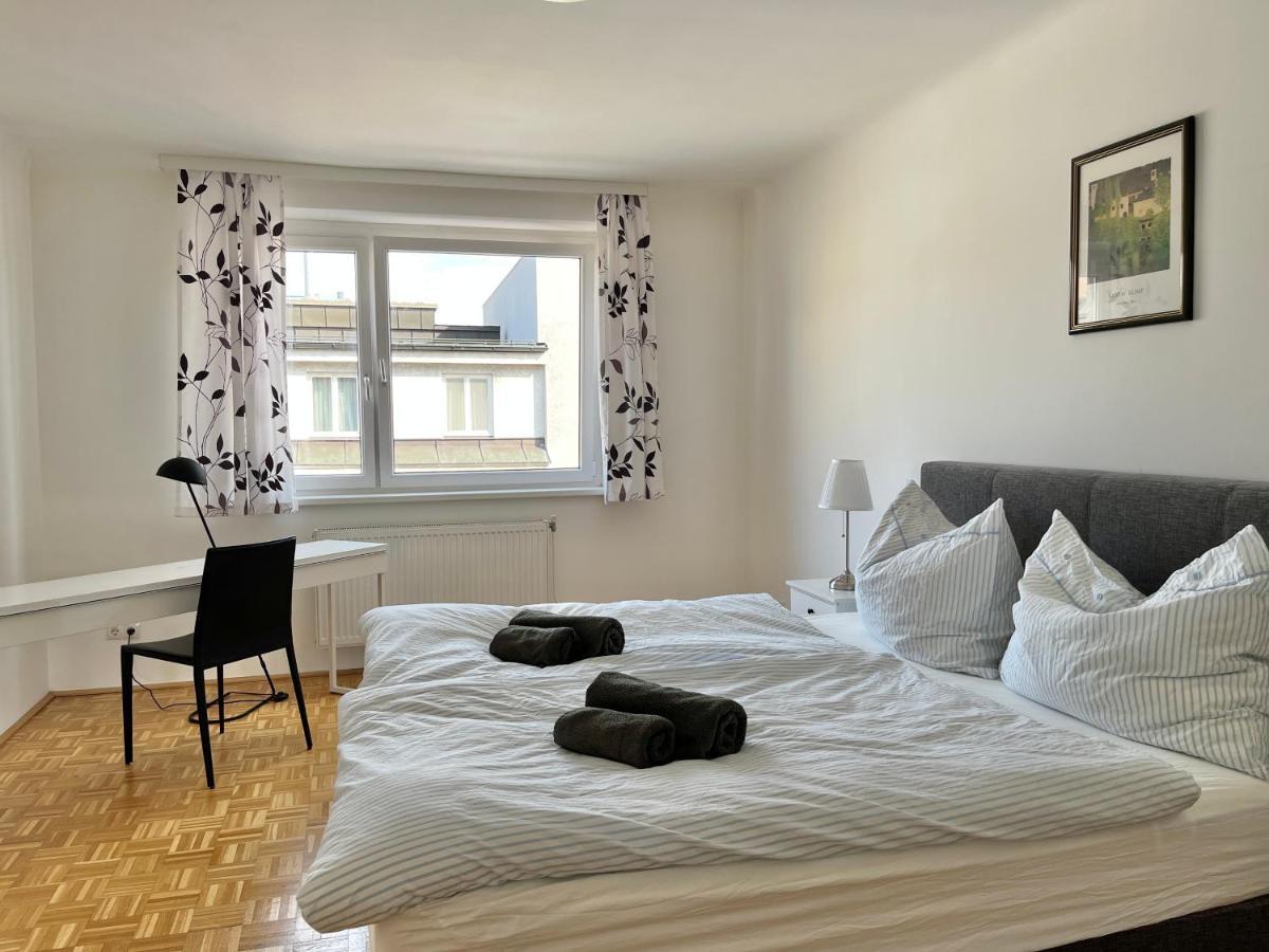 Vienna Central Retro 10 Appartement Buitenkant foto